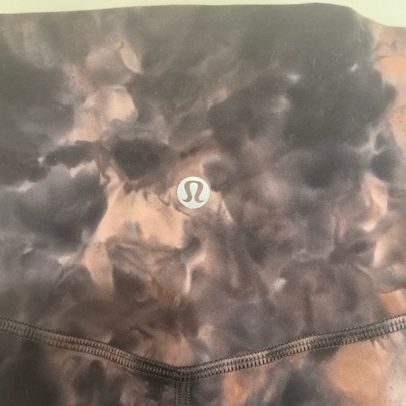 Lululemon Align High-Rise Short - Picture 4 of 5